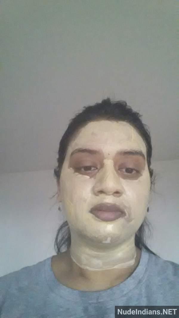 https://pub-5fcdf72a54cd4edbb03ec3edaa415a42.r2.dev/nakedleaks/transformation_of_marathi_mature_wife_post-marriage/45.jpg