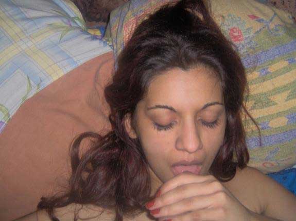 https://pub-5fcdf72a54cd4edbb03ec3edaa415a42.r2.dev/nakedleaks/uncle's_daughter's_sensational_indian_oral_pleasure/5.jpg
