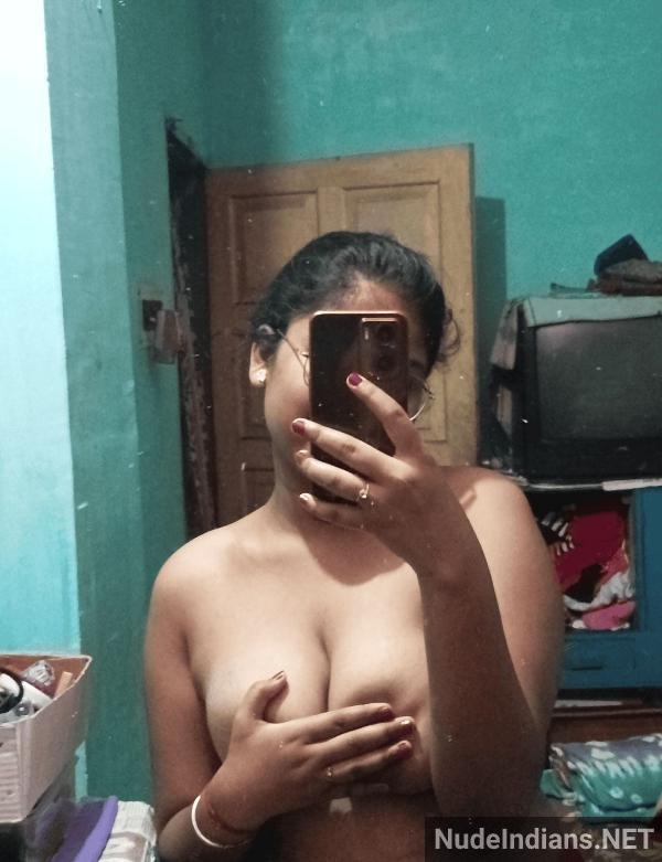 https://pub-5fcdf72a54cd4edbb03ec3edaa415a42.r2.dev/nakedleaks/unemployed_bengali_educator_takes_provocative_selfies_in_lingerie/7.jpg