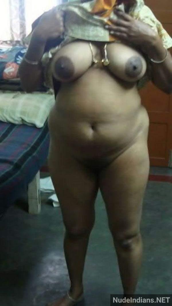 https://pub-5fcdf72a54cd4edbb03ec3edaa415a42.r2.dev/nakedleaks/unexpected_exposure_of_nude_malayali_women/44.jpg