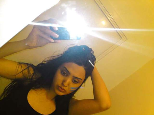 https://pub-5fcdf72a54cd4edbb03ec3edaa415a42.r2.dev/nakedleaks/unveiling_sensuous_desi_girl_image/14.jpg