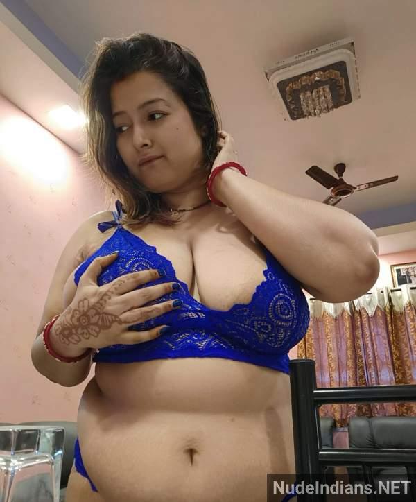 https://pub-5fcdf72a54cd4edbb03ec3edaa415a42.r2.dev/nakedleaks/uttar_pradesh_mature_woman_poonam_explicit_photos/64.jpg