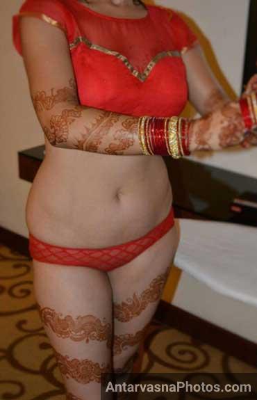 https://pub-5fcdf72a54cd4edbb03ec3edaa415a42.r2.dev/nakedleaks/vibrant_honeymoon_pictures_-_bride's_intimate_images/1.jpg