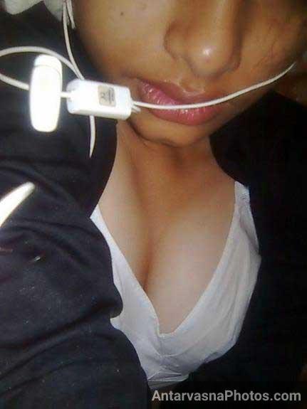 https://pub-5fcdf72a54cd4edbb03ec3edaa415a42.r2.dev/nakedleaks/vibrant_live_chat_rooms_with_bold_girls/1.jpg