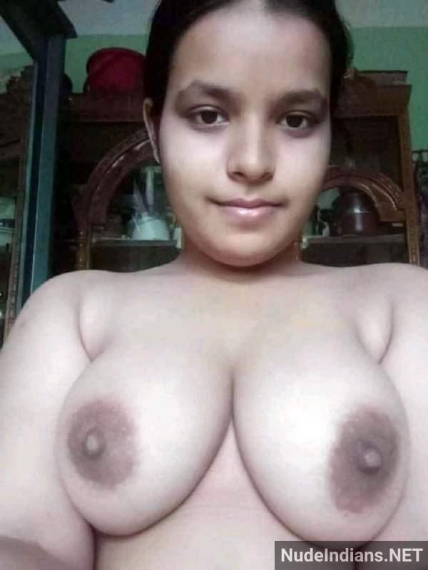 https://pub-5fcdf72a54cd4edbb03ec3edaa415a42.r2.dev/nakedleaks/view_bold_telugu_bhabhi's_nude_photos/14.jpg