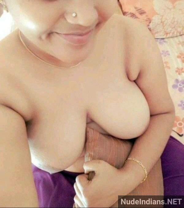https://pub-5fcdf72a54cd4edbb03ec3edaa415a42.r2.dev/nakedleaks/view_bold_telugu_bhabhi's_nude_photos/15.jpg