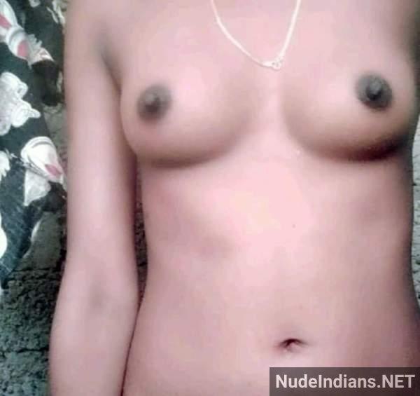 https://pub-5fcdf72a54cd4edbb03ec3edaa415a42.r2.dev/nakedleaks/view_bold_telugu_bhabhi's_nude_photos/2.jpg