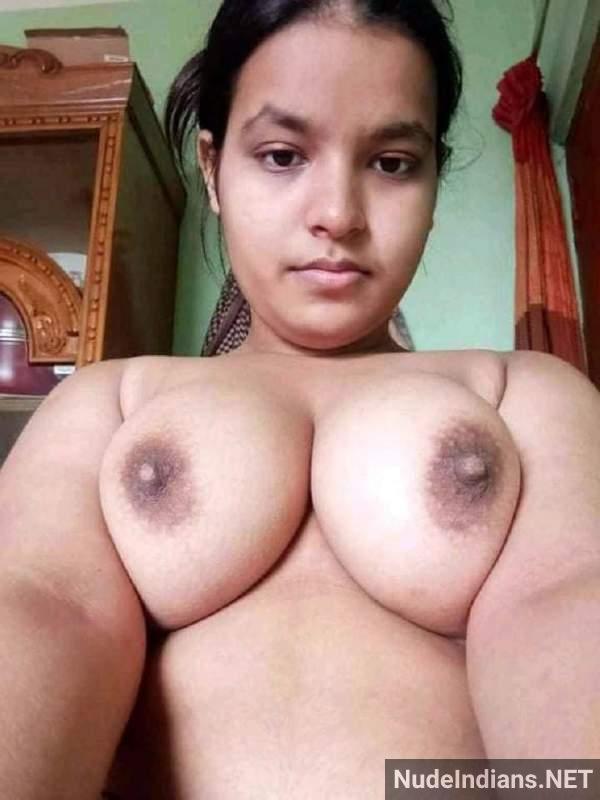 https://pub-5fcdf72a54cd4edbb03ec3edaa415a42.r2.dev/nakedleaks/view_bold_telugu_bhabhi's_nude_photos/29.jpg