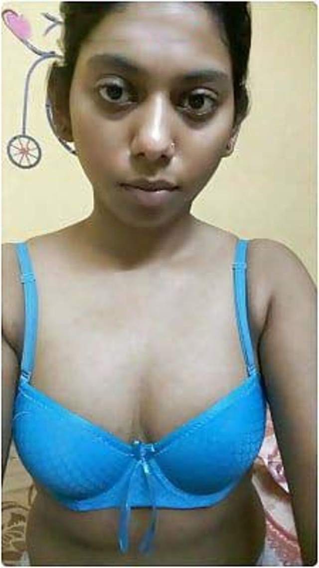 https://pub-5fcdf72a54cd4edbb03ec3edaa415a42.r2.dev/nakedleaks/view_desi_porn_images_of_indian_girls_revealing/1.jpg