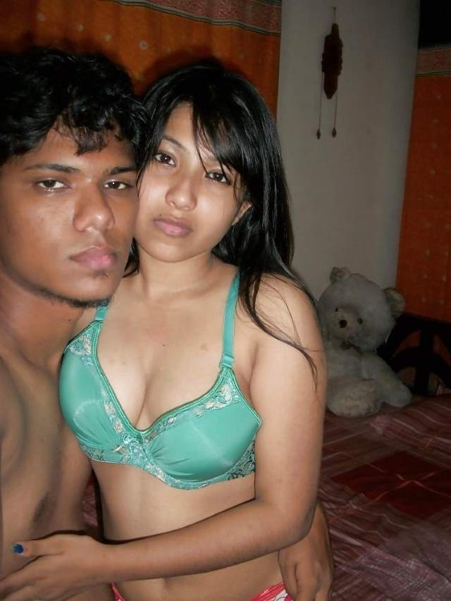 https://pub-5fcdf72a54cd4edbb03ec3edaa415a42.r2.dev/nakedleaks/view_desi_porn_images_of_indian_girls_revealing/4.jpg
