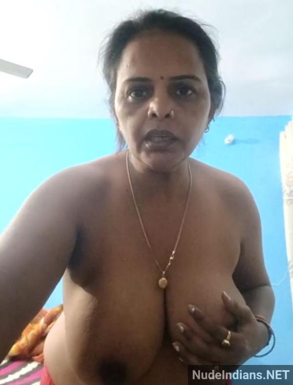 https://pub-5fcdf72a54cd4edbb03ec3edaa415a42.r2.dev/nakedleaks/view_indian_aunties_revealing_ample_assets_and_engaging_in_intimate_activities/3.jpg