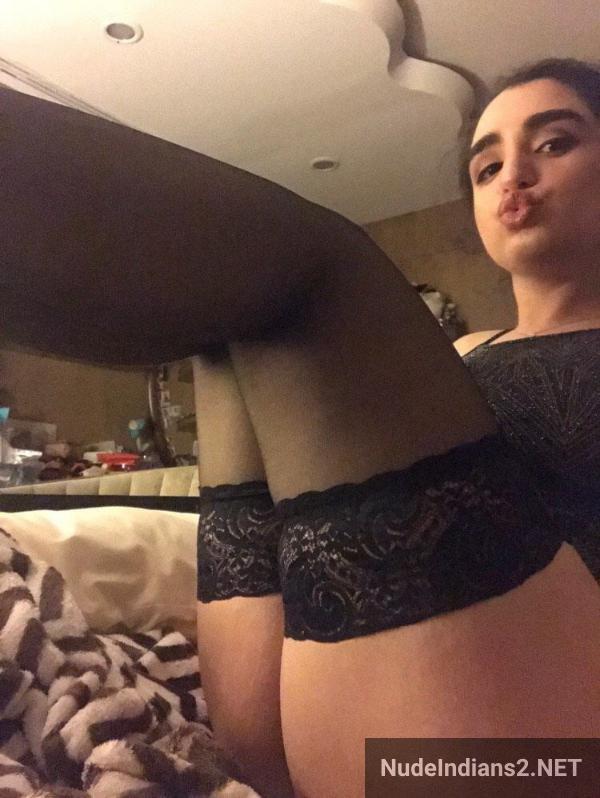 https://pub-5fcdf72a54cd4edbb03ec3edaa415a42.r2.dev/nakedleaks/view_muskan's_sensual_selfies_showcasing_her_milky_white_beauty/25.jpg