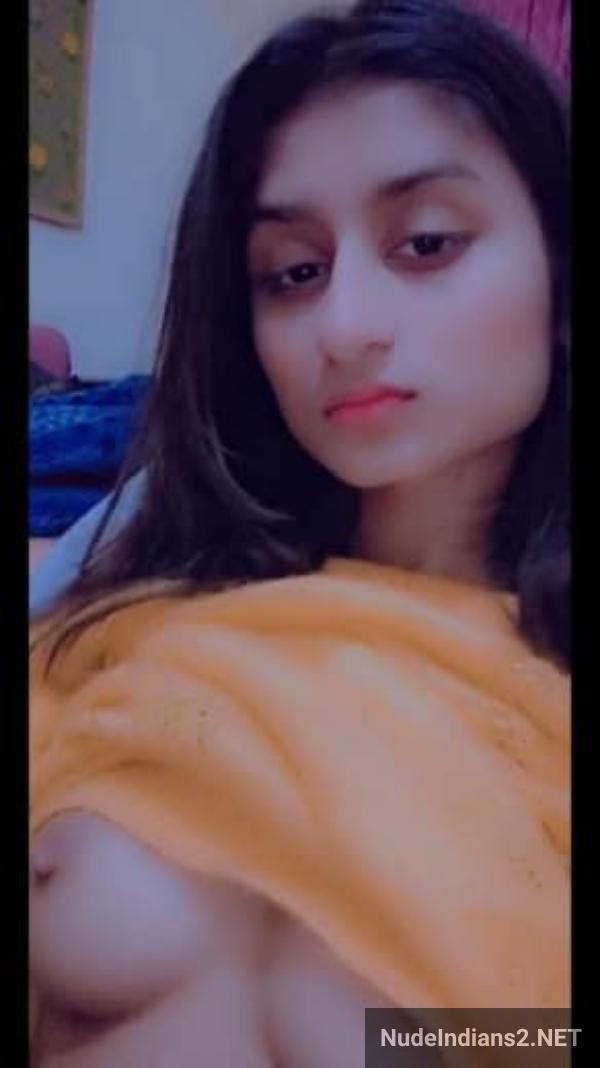 https://pub-5fcdf72a54cd4edbb03ec3edaa415a42.r2.dev/nakedleaks/view_payal's_attractive_nude_selfies_and_tight_boobs/2.jpg