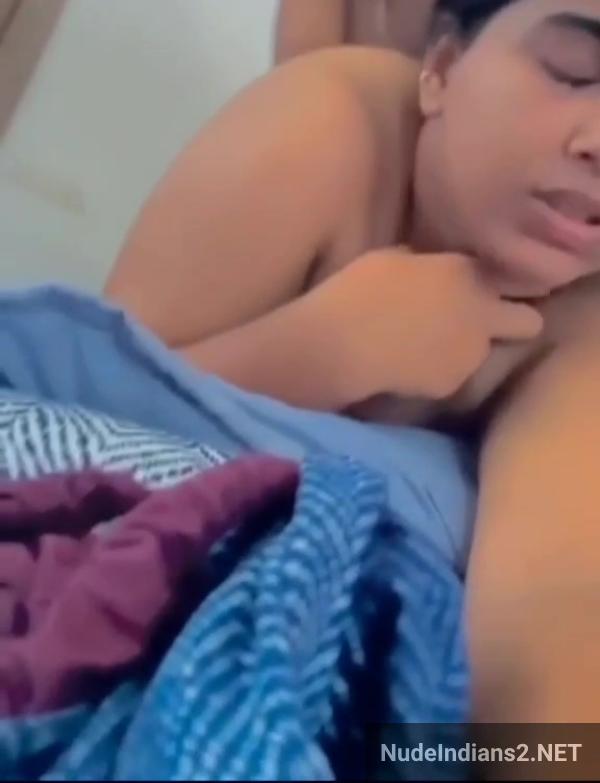 https://pub-5fcdf72a54cd4edbb03ec3edaa415a42.r2.dev/nakedleaks/viral_online:_indian_aafreen_flaunts_her_enormous_bust_in_hijab/20.jpg