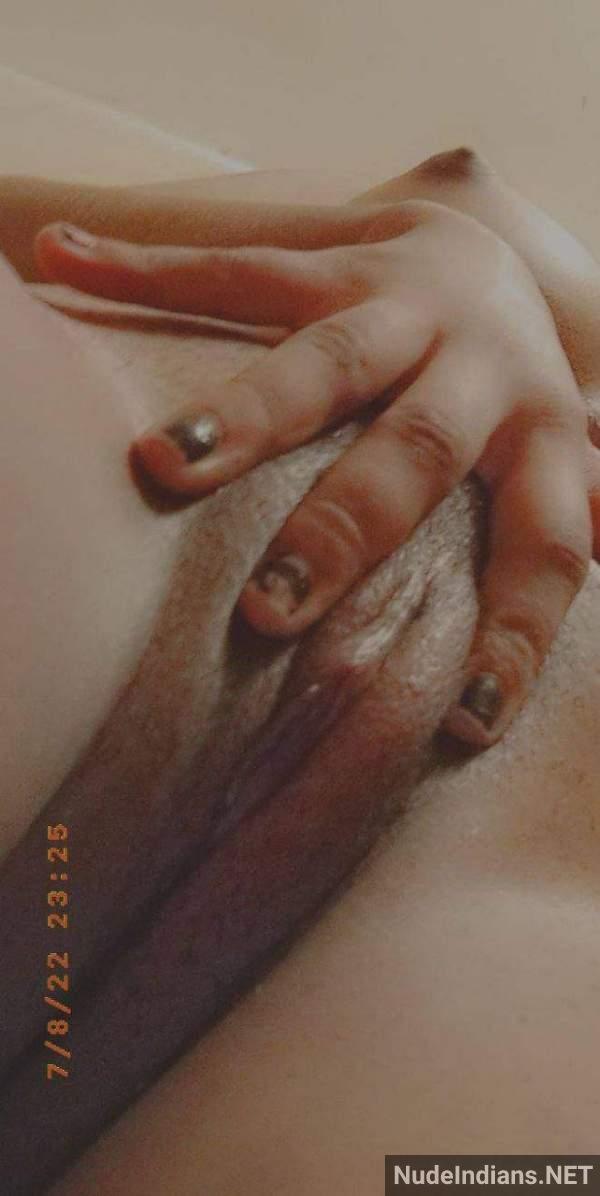 https://pub-5fcdf72a54cd4edbb03ec3edaa415a42.r2.dev/nakedleaks/voluptuous_bangla_model_riya's_intimate_photos_exposed/36.jpg