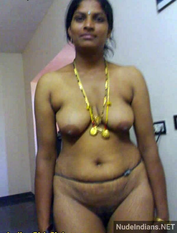 https://pub-5fcdf72a54cd4edbb03ec3edaa415a42.r2.dev/nakedleaks/voluptuous_features_of_tamil_aunties_from_the_south/25.jpg