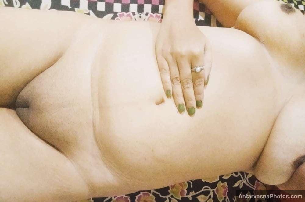 https://pub-5fcdf72a54cd4edbb03ec3edaa415a42.r2.dev/nakedleaks/voluptuous_home-maker_from_pune_shares_revealing_selfies/10.jpg