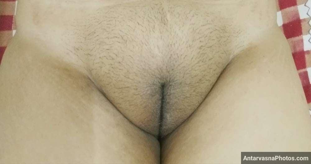 https://pub-5fcdf72a54cd4edbb03ec3edaa415a42.r2.dev/nakedleaks/voluptuous_home-maker_from_pune_shares_revealing_selfies/14.jpg
