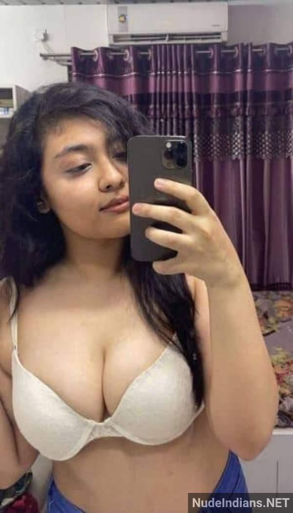 https://pub-5fcdf72a54cd4edbb03ec3edaa415a42.r2.dev/nakedleaks/voluptuous_indian_spouses_and_companions_crave_affection_and_intimacy/50.jpg