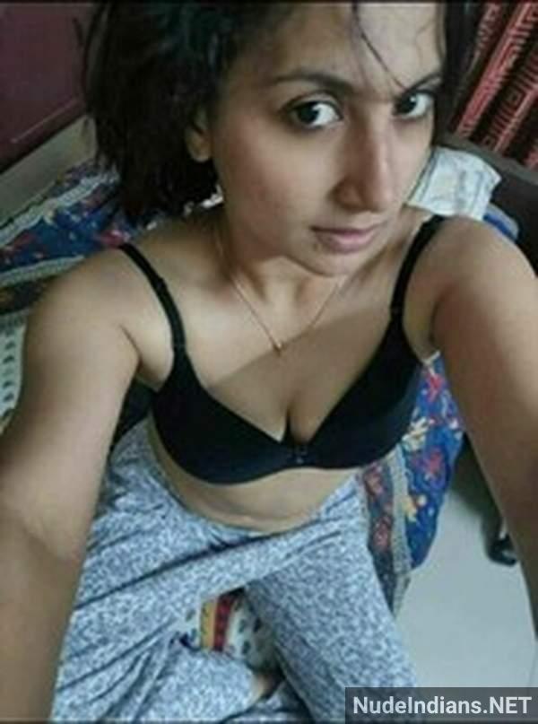 https://pub-5fcdf72a54cd4edbb03ec3edaa415a42.r2.dev/nakedleaks/voluptuous_indian_women_sharing_photos_of_their_breasts_in_intimate_chats/45.jpg