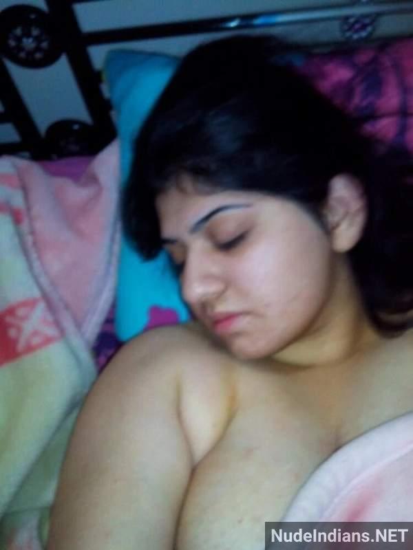 https://pub-5fcdf72a54cd4edbb03ec3edaa415a42.r2.dev/nakedleaks/voluptuous_pakistani_girls_seeking_intimacy_in_lingerie/14.jpg
