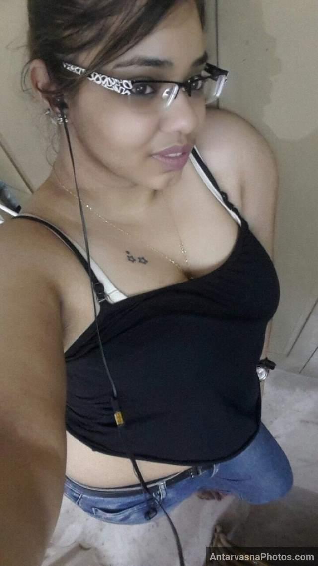 https://pub-5fcdf72a54cd4edbb03ec3edaa415a42.r2.dev/nakedleaks/voluptuous_telugu_aunt's_naked_pictures/10.jpg