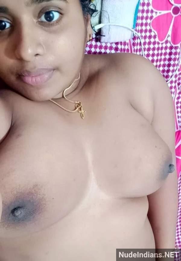 https://pub-5fcdf72a54cd4edbb03ec3edaa415a42.r2.dev/nakedleaks/voluptuous_telugu_partner's_intimate_self-portraits_filled_with_affection/8.jpg