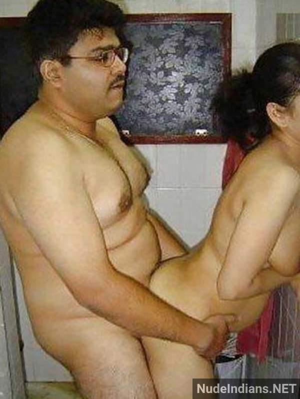 https://pub-5fcdf72a54cd4edbb03ec3edaa415a42.r2.dev/nakedleaks/watch_the_exciting_sexual_fun_of_desi_married_couples/54.jpg