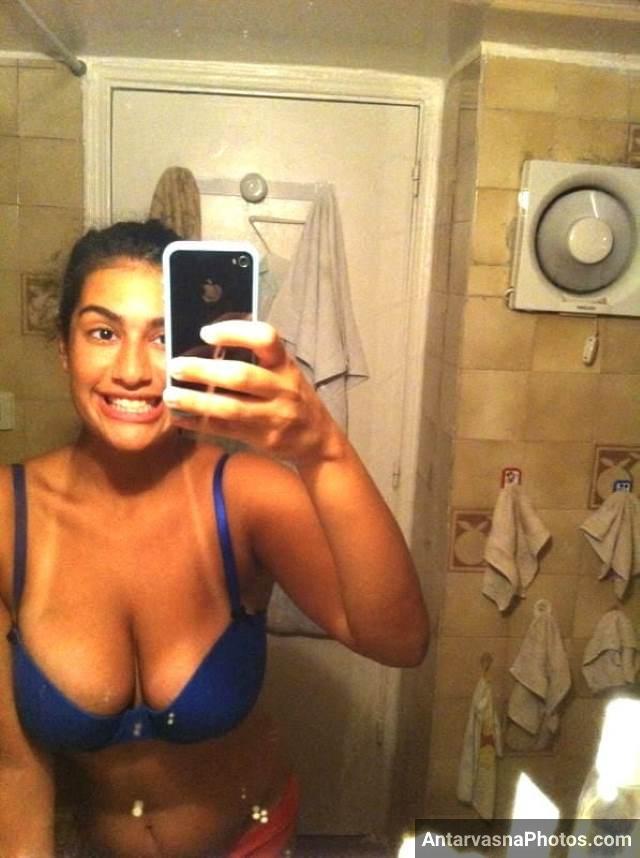 https://pub-5fcdf72a54cd4edbb03ec3edaa415a42.r2.dev/nakedleaks/wealthy_lady_ruby's_indian_bosom_photo/10.jpg