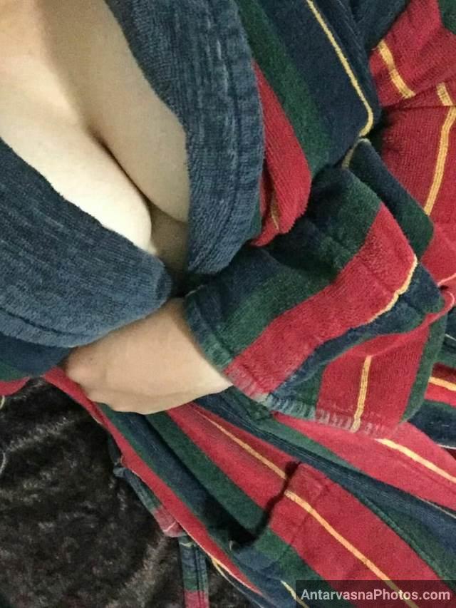 https://pub-5fcdf72a54cd4edbb03ec3edaa415a42.r2.dev/nakedleaks/wealthy_lady_ruby's_indian_bosom_photo/7.jpg