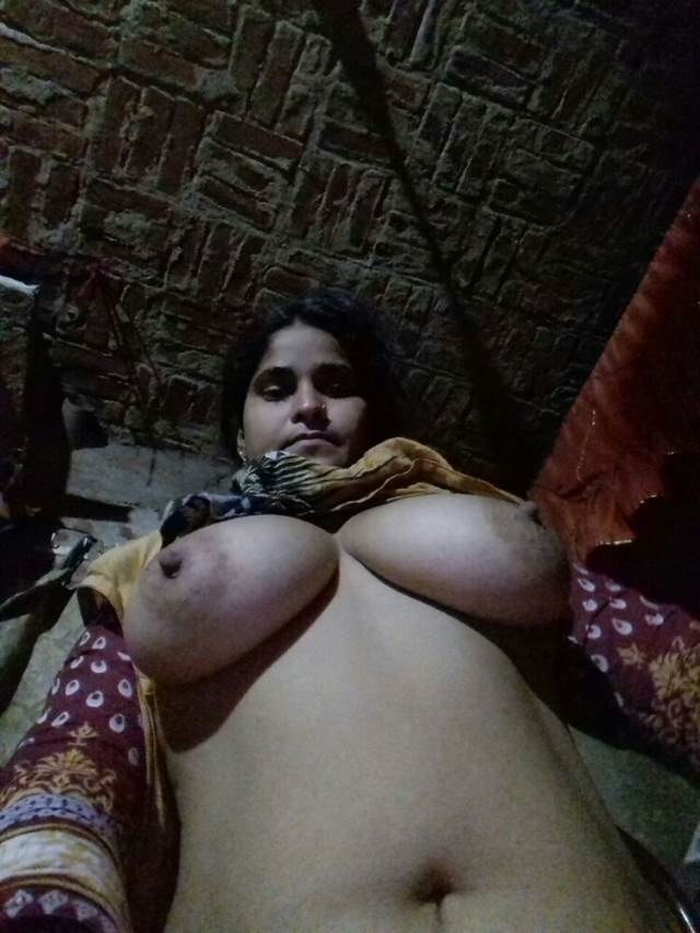 https://pub-5fcdf72a54cd4edbb03ec3edaa415a42.r2.dev/nakedleaks/witness_hot_love-making_of_neighbor's_wife_in_photos/12.jpg