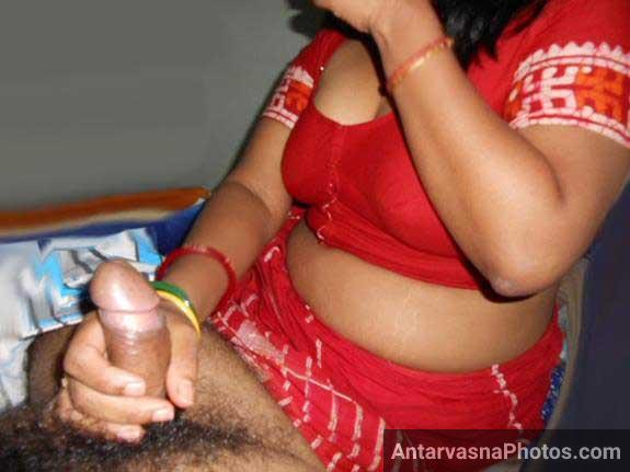 Yana Bhabhi's Intimate Photoshoot