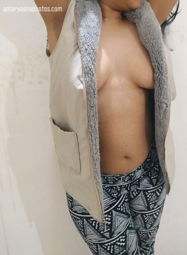 https://pub-5fcdf72a54cd4edbb03ec3edaa415a42.r2.dev/nakedleaks/young_indian_teen's_private_photos/3.jpg