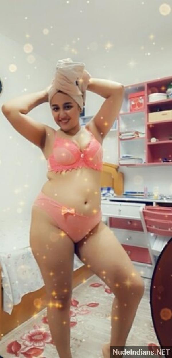 https://pub-5fcdf72a54cd4edbb03ec3edaa415a42.r2.dev/nakedleaks/youthful_pakistani_mehar_flaunts_full_nudity_and_intimate_attire_snapshots/12.jpg