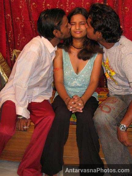 https://pub-5fcdf72a54cd4edbb03ec3edaa415a42.r2.dev/nakedleaks/youthful_randi_delighting_in_large_bosoms/1.jpg