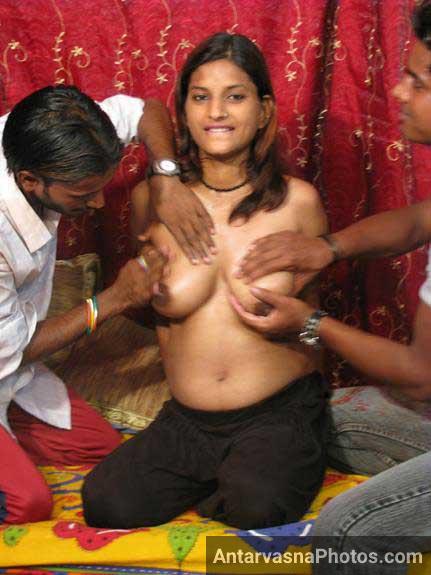 https://pub-5fcdf72a54cd4edbb03ec3edaa415a42.r2.dev/nakedleaks/youthful_randi_delighting_in_large_bosoms/6.jpg